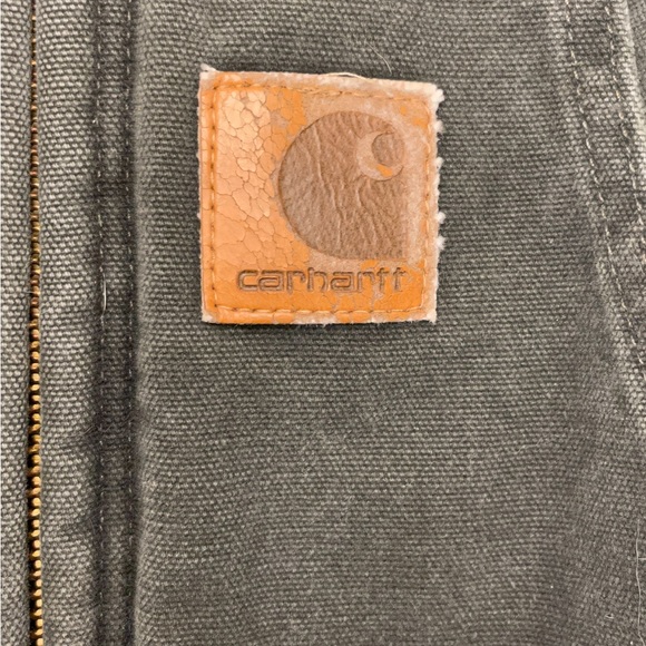 Olive Green Vintage Carhartt Hooded Work Jacket - Picture 7 of 9